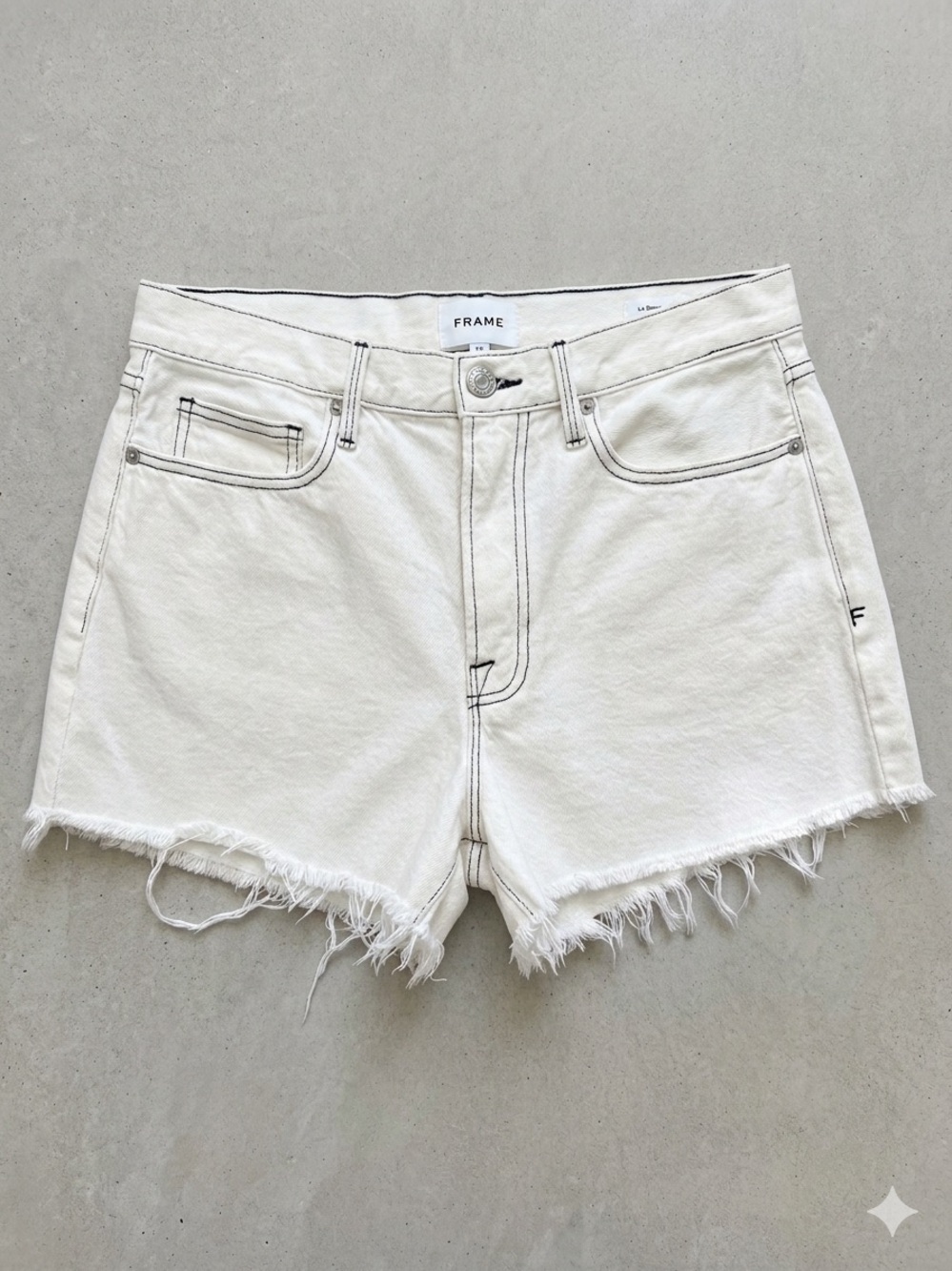 FRAME White Denim Raw Hem Shorts with Contrast Stitching - Size 30
